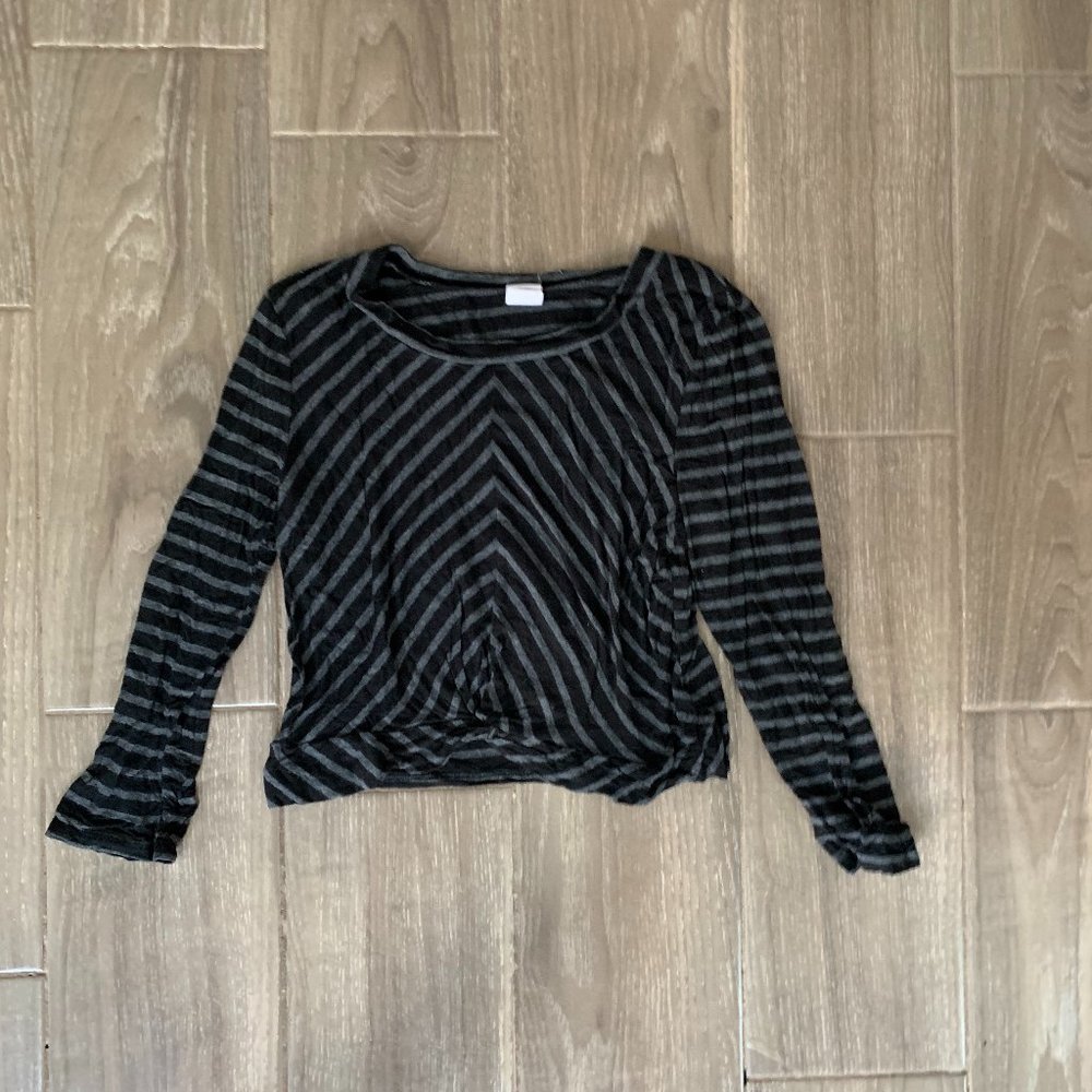 Cropped Long Sleeve